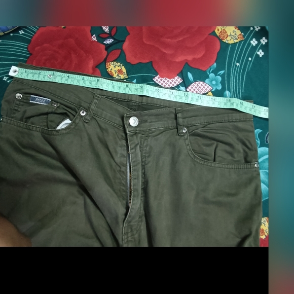 Hugo Boss Olive Green Chinos/ Trousers - Picture 13 of 14